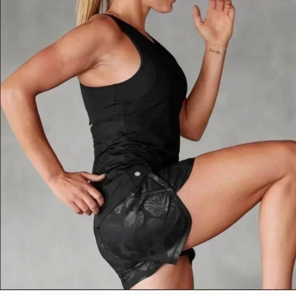 Athleta Racer Run Palm Print Black Active Wear Shorts(XS) - Picture 2 of 11
